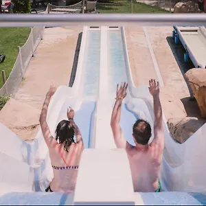 https://camping-tucan.topcostabravahotels.com